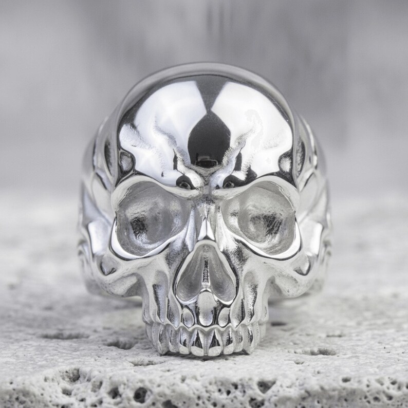 Injured Skull 925 Silver Ring, Unusual Punk Style, Handcrafted, Adjustable Size, Unisex, Unique Gift, Edgy Design, Gothic Fashion Accessory Polished Silver