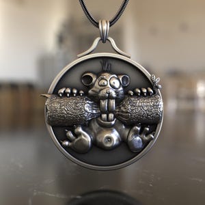 Charming 925 Sterling Silver Beaver Necklace, Unique Animal Pendant with Wood Log Design, Playful Woodland Creature Necklace, Perfect Gift