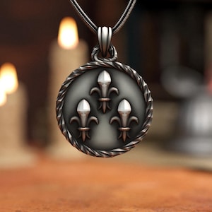 Fleur-de-lis Pendant Necklace 925 Silver Heraldic Emblem Vintage Inspired Mens Jewelry