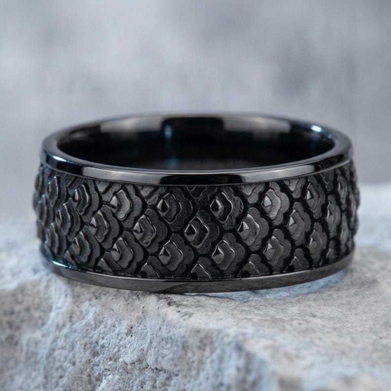 Gold Men Wedding Ring Japanese Art Inspired Wave Pattern Unique Engagement Band Traditional Craftsmanship Timeless Elegance Limited Edition Black Rhodium Plated