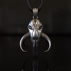 Mandalorian Mythosaur Skull Necklace, Star Wars 925 Sterling Silver Pendant, Personalized Star Wars Jewelry, Custom Sympathy Gift