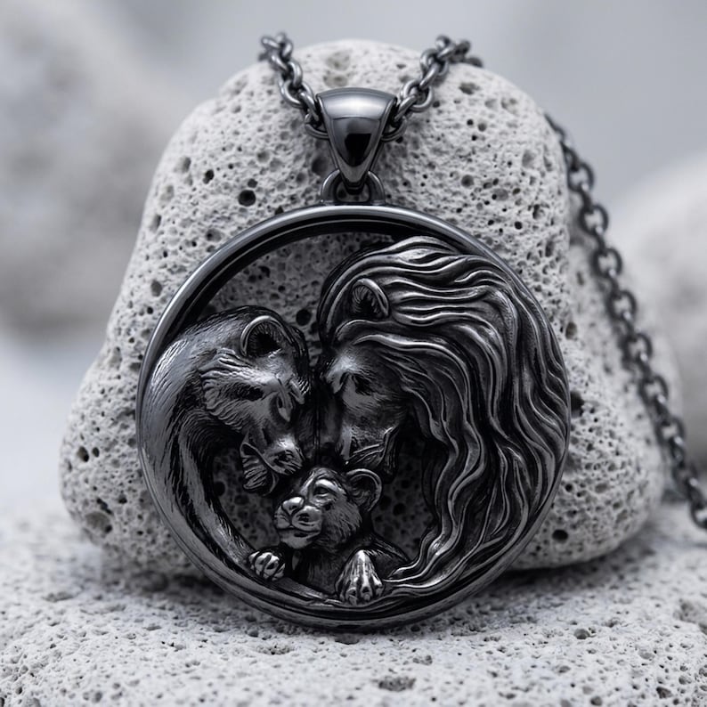 Löwenfamilien-Anhänger-Halskette, Sterlingsilber, Tieranhänger, Mutter-Vater-Junges-Schmuck, handgefertigtes 925er-Silber-Wildtiergeschenk, poliertes Familienband Bild 10