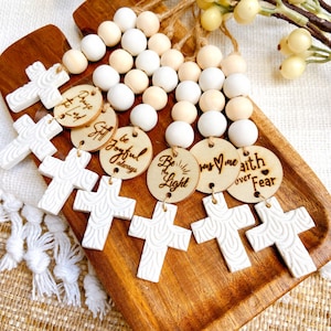Christian Car Charm with Cross & Beads – Rear View Mirror Hanging Accessory – Scripture Wood Tag – Faith Gift – Minimalist Blessing Decor