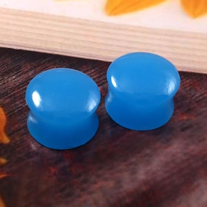 Bellissimo dilatatore in pietra preziosa di calcedonio, dilatatori a doppia svasatura, lucidatura liscia, dimensioni del calibro: da 8 g a 2 pollici (da 3 mm a 50 mm), venduti in coppia