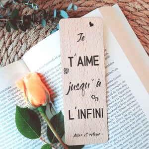 Personalized bookmark in original solid wood