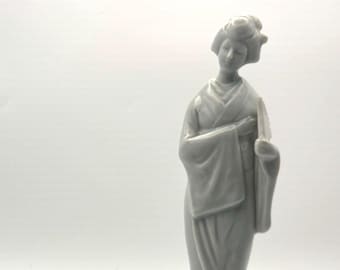 Shafford Geisha with folded fan, blanc de chine, Japan vintage