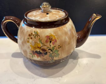 Sadler Brown Betty Teapot, Floral Decoration, Marked Model 3326, vintage