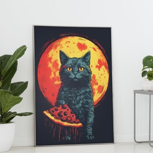 Könnte beinhalten: Gerahmter Kunstdruck mit einer stilisierten schwarzen Katze, die ein Stück Pizza hält. Die Katze hat gelbe Augen und steht vor einem großen gelb-roten Mond. Das Kunstwerk hat einen Comic-Stil.