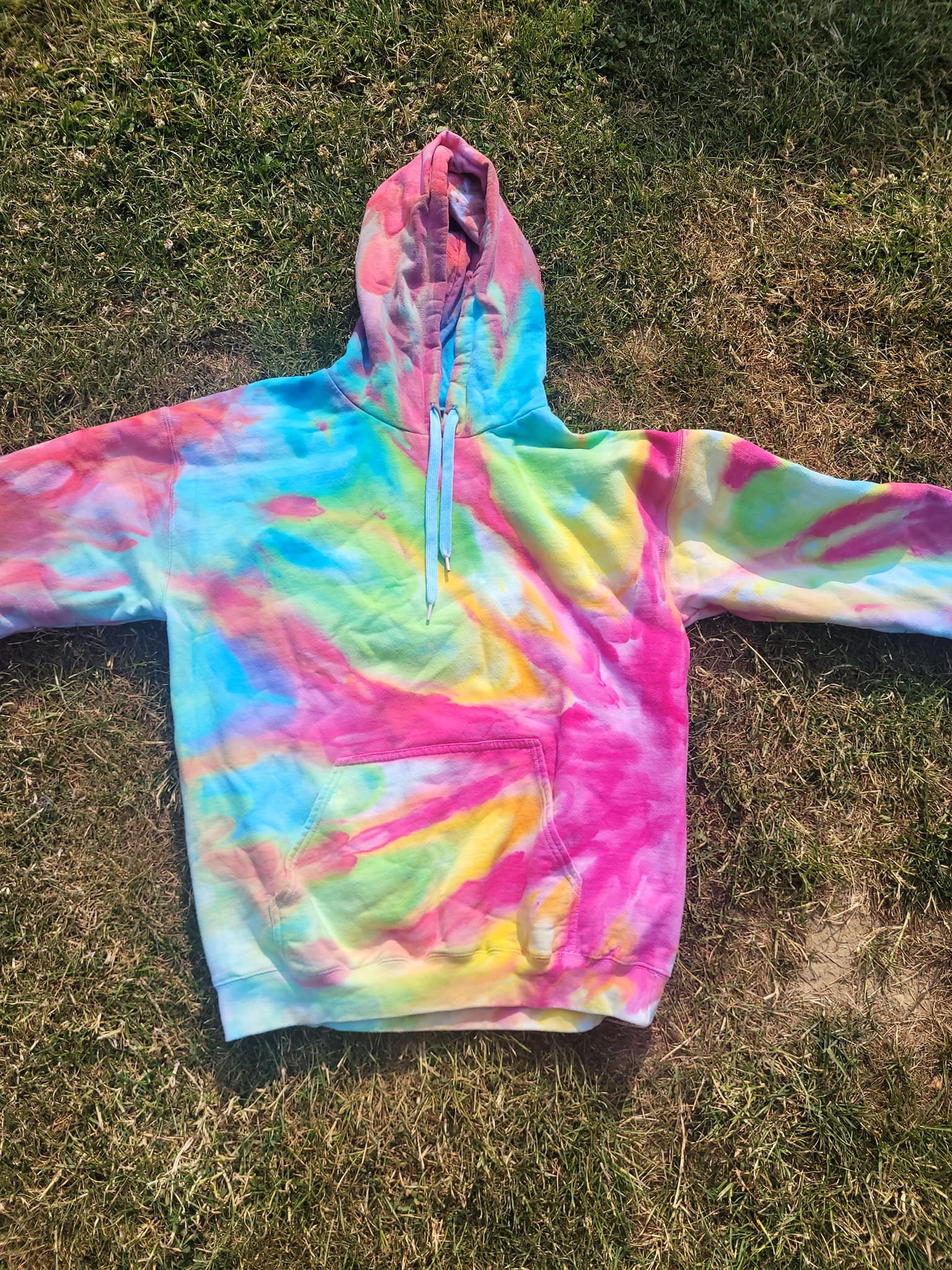 Hand-Dyed Tie Dye Hoodie for Men and Women, Colorful & Unique Hooded Sweatshirt, ice dye,Tye Dye Hoodie, Custom Tie Dye Design,Psychedelic,