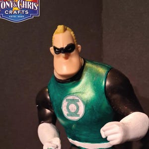 ミスター・インクレディブル - グリーンランタン - 樹脂製台座付きカスタム大人用アクションフィギュア - ディスプレイ専用