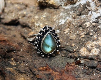 Labradorite Silver Ring | Boho Teardrop Statement Ring Women | 925 Sterling Silver Jewelry | Gift for Her | Ethnic Oxidized Labradorite Ring