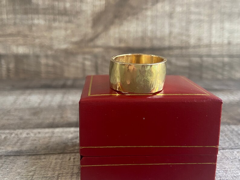 Maximalist Gold Cigar Band Ring Etsy