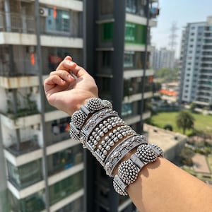Dual Tone Silver Oxidized Bangle Bracelet for Women Openable Dual Tone Silver Oxidized Bangle Bracelet for Women Openable