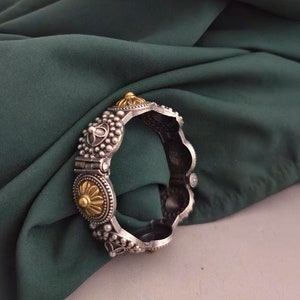 Vintage Dual Tone Bangles: Adjustable Fusion Indian Bracelet