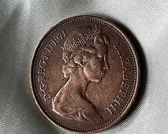 Queen Elizabeth II coin 2 New Pence 1971