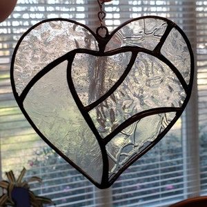 Stained glass heart suncatcher/Valentines day/Mother&#39;s day gift