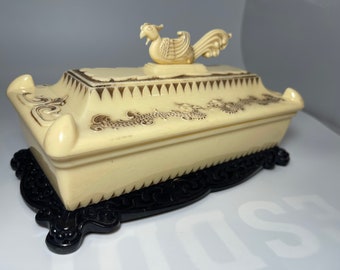 Vintage Asian Dragon and Pheasant/Peacock Dresser or Trinket Box by Alden Plastics Corps