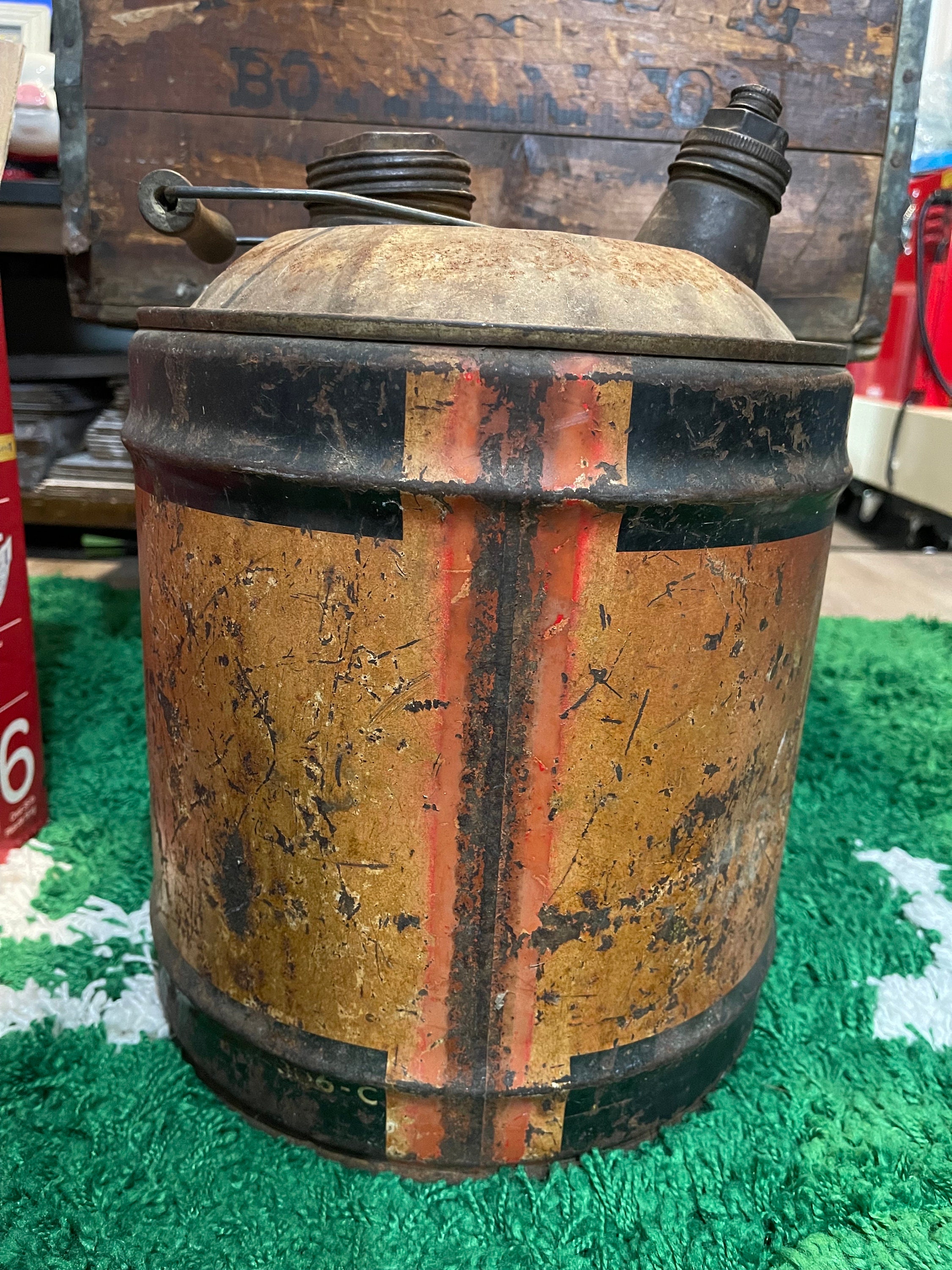 Vintage Veedol Tractor Oil 5 Gallon Gas Can Wood Handle - Etsy