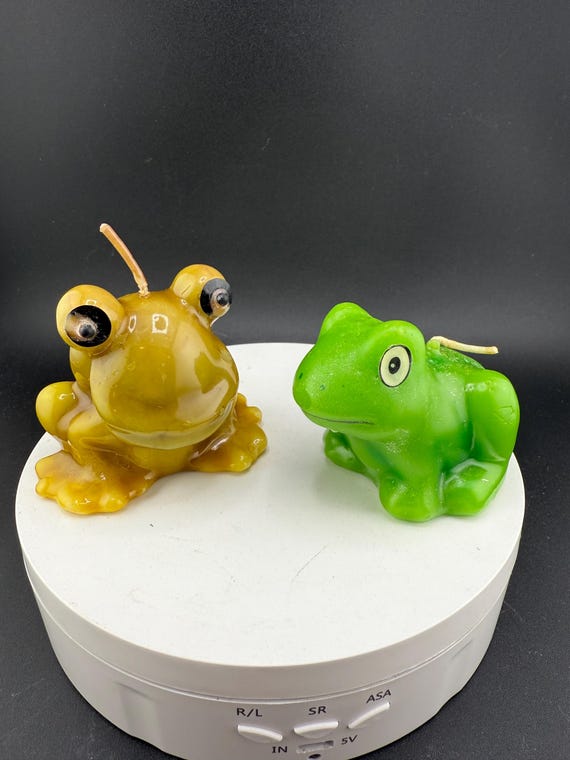 Vintage Frog Wax Candles 1970s frog decor bathroom collector