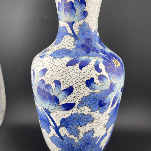 Asian Cloisonné Vase White Cobalt Blue Enamel on BRASS gold decor