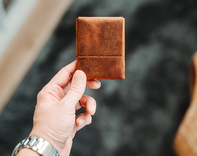 World’s Most Minimalist Leather Wallet – XL Edition, Slim Handmade Card Holder for Men & Women
