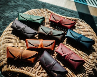 Custodia per occhiali da sole in pelle fatta a mano - Custodia sottile e minimale per occhiali, regalo da viaggio