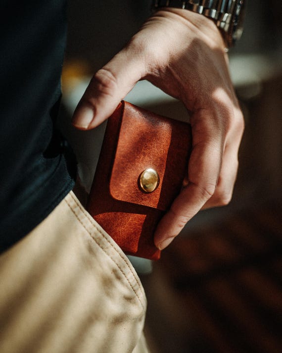 World’s Most Minimalist Wallet – Snap Pueblo Edition, Handmade Leather Card Holder