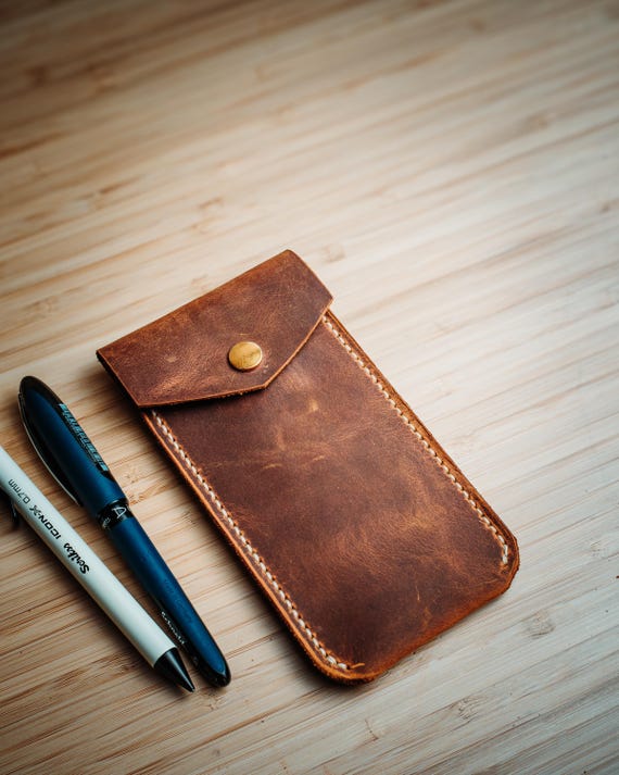 Handmade Leather Pen Case, Genuine Leather Pen Holder, Classic Leather Pencil Pouch, Durable Pen Carrying Bag, Timeless Design