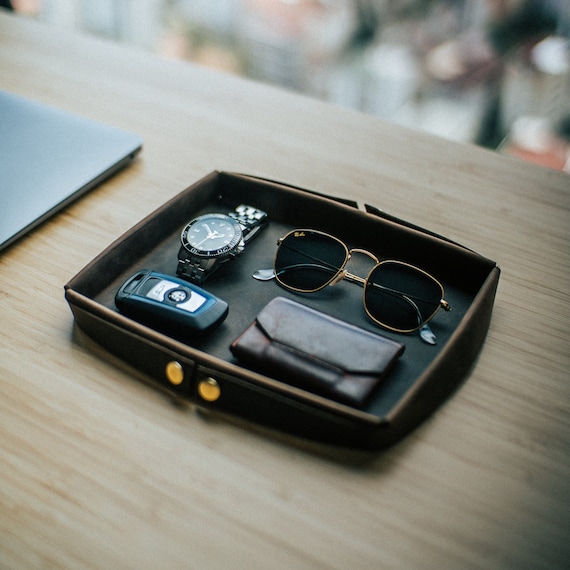 EDC Leather Tray, leather desk accessory, handmade desk accessory, office gift, rayben tray, glasses tray, edc tray, high quality, handmade