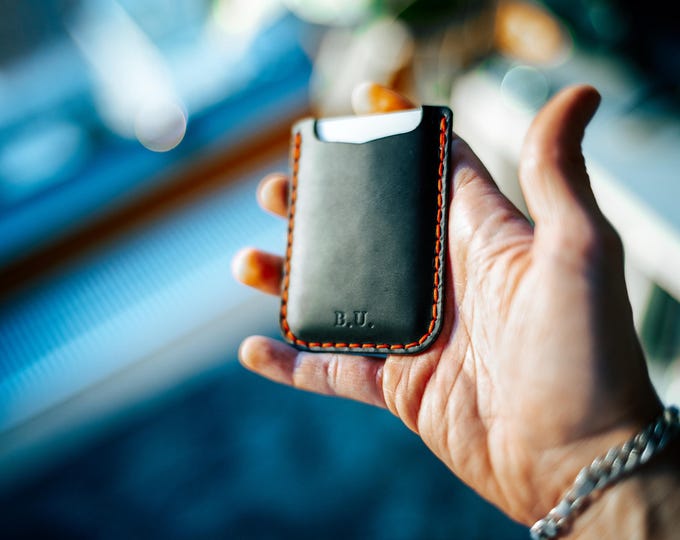 Black Leather Card Holder – Slim Minimalist Wallet for Men & Women