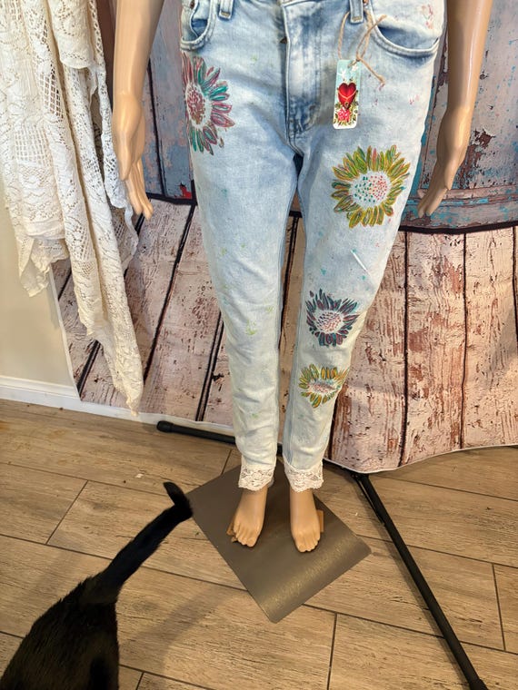 Jeans, denim, stenciled, fabric painted