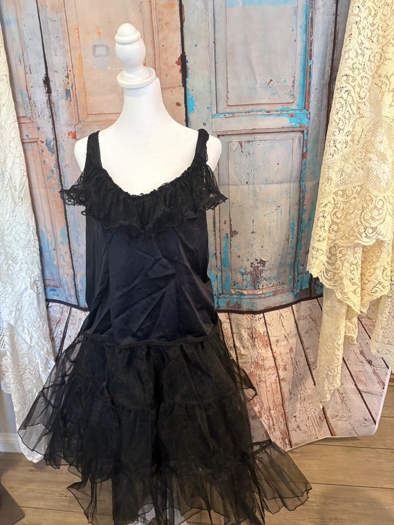Camisole upscale black boho
