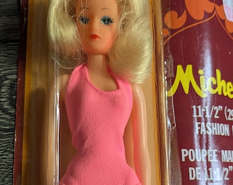 Vintage Clone TnT Twist 'N Turn waist Barbie Doll " Michelle" 11 1/2" Hong Kong