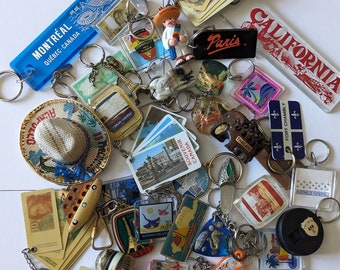 AROUND THE WORLD Part#5 keychain galore, vintage 70's to 90's, Canada, Florida and much more, keyring collection, please read description!