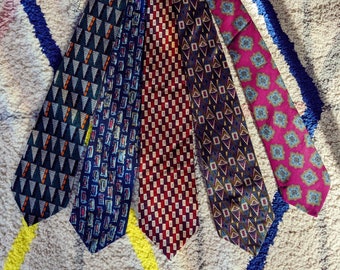 Vintage Krawatte aus 100% Seide, geometrisches buntes Muster, Weihnachten Büro Party Krawatte