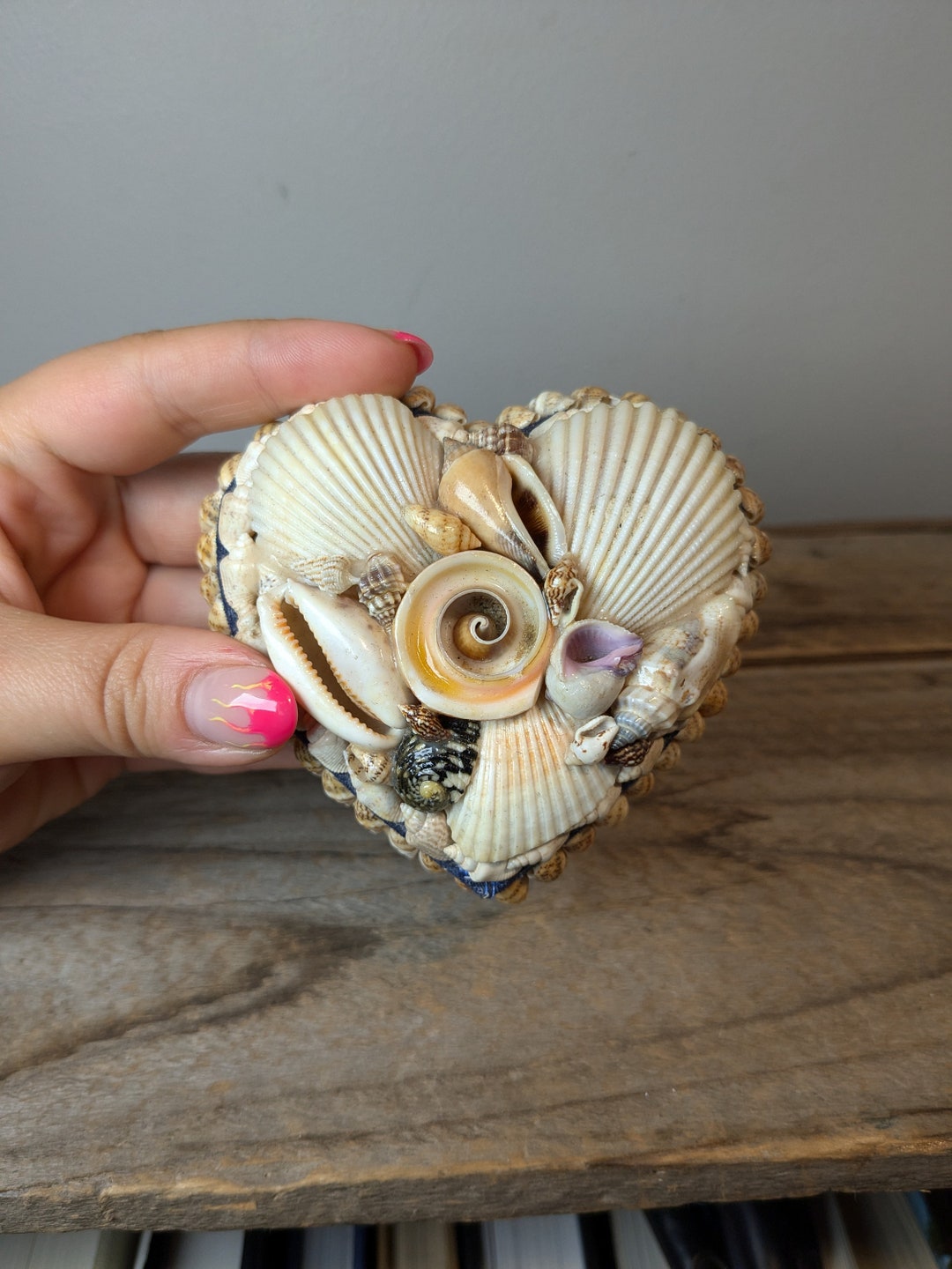 Vintage Small Heart Shaped Sea Shell Jewelry Box, Compact Trinket Box ...