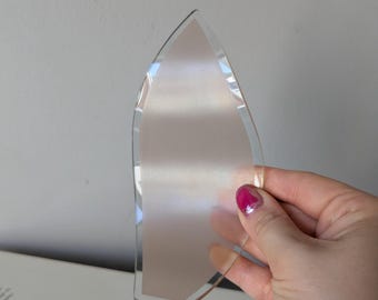 PINK Hollywood Regency 1980s Lotus Lamp Glass Petal Insert Replacement ''S'' SHAPE for inner lotus, curved glass petal, 3.1'' x 6.6''