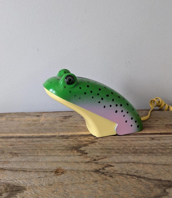RARE** 80s Crusader Frog Flip-phone, Novelty Phones, TESTED