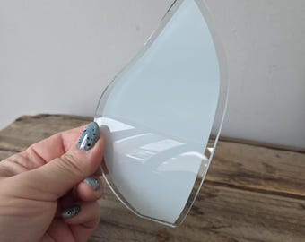 1980s Hollywood Regency Lotus Lamp Glass Petal Insert Replacement (3.1'' x 6.6'')