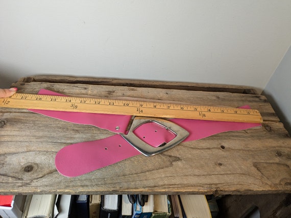 Funky Vintage Leather Oversized Waist Belt Accessories | Funky Vintage Leather Oversized Waist Belt  main image 4
