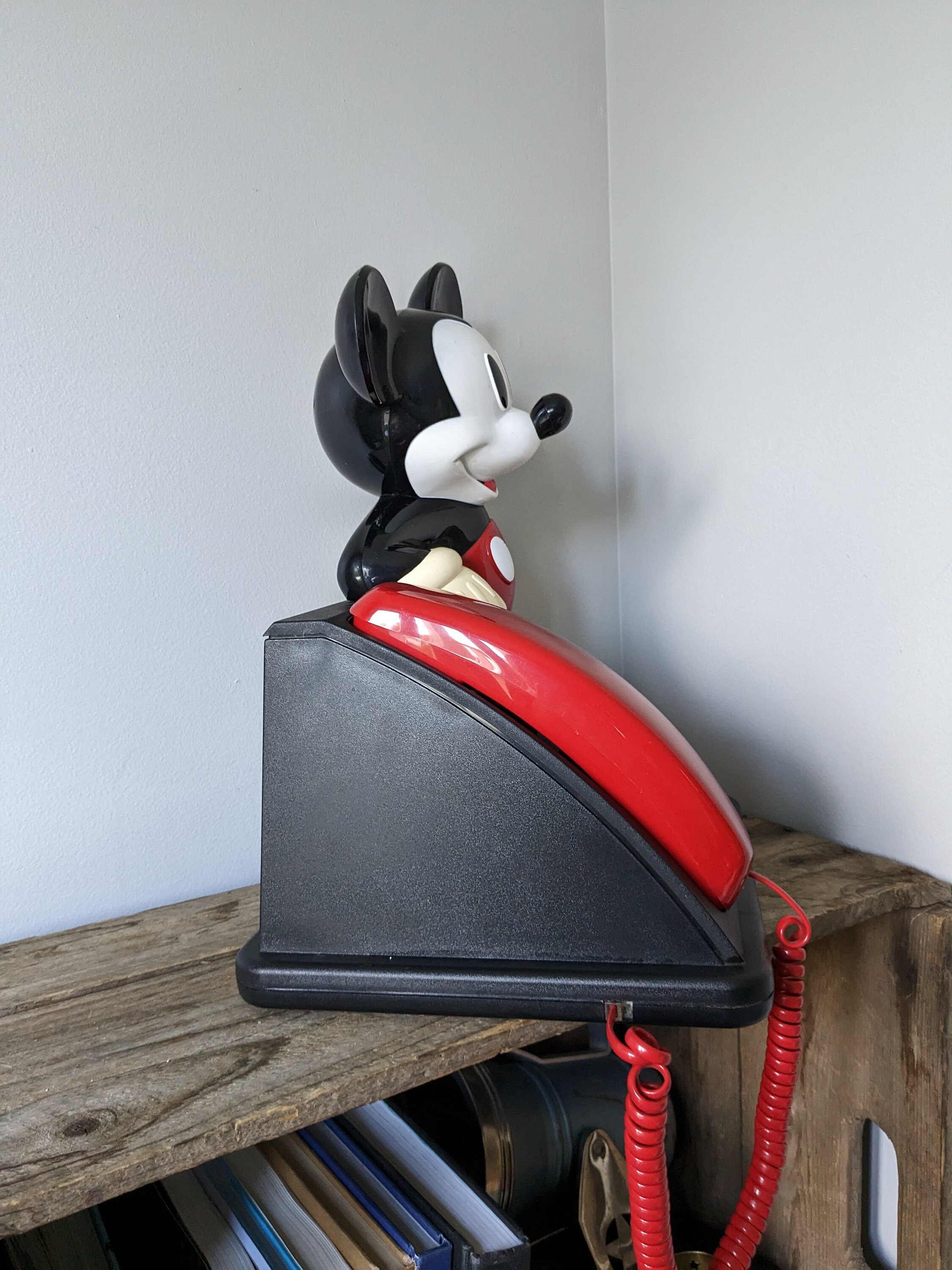 THＥ ＭIＣＫＥＹ ＰＨＯNＥ！ Vintage 1976 The Mickey Mouse Phone Landline Push Button