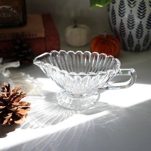 Mikasa Footed Gravy Boat &#39;Royal Suite&#39;