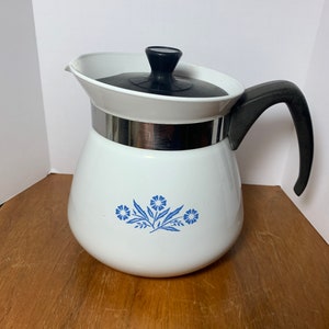 2 quart Corningware Tea pot