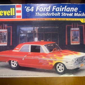 Revell '64 Ford Fairlane Thunderbolt Street Machine