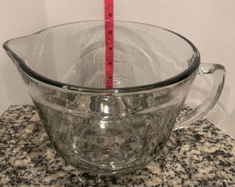 ANCHOR HOCKING Large Measuring cup batter bowl 8 cups 2 litres 2 quart Glass Vintage 2 Qt