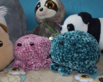 Crochet Stuffed Octopus Plush Toy