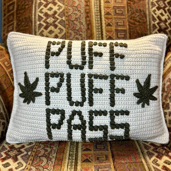 Patrón de almohada de crochet Puff Puff Pass: Meme divertido de fumeta (patrón en PDF)