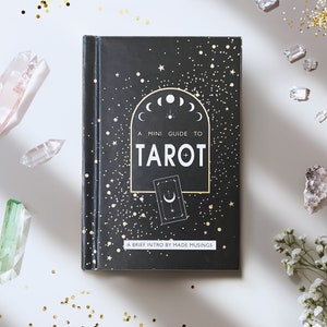 Guide du tarot de poche - Adapté aux débutants avec la signification de Classic Rider Waite - Cadeaux, autels, sorcellerie et grimoires | Mini livre de tarot