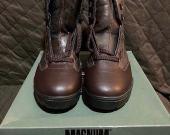 Botas de invierno/trabajo para hombre - Parte superior de cuero auténtico (sin punta de acero) Talla 10