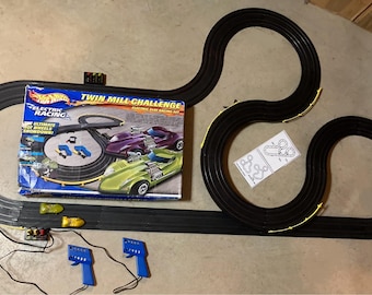 Set de coches de slot eléctricos - Mattel Hot Wheels - Twin Mill